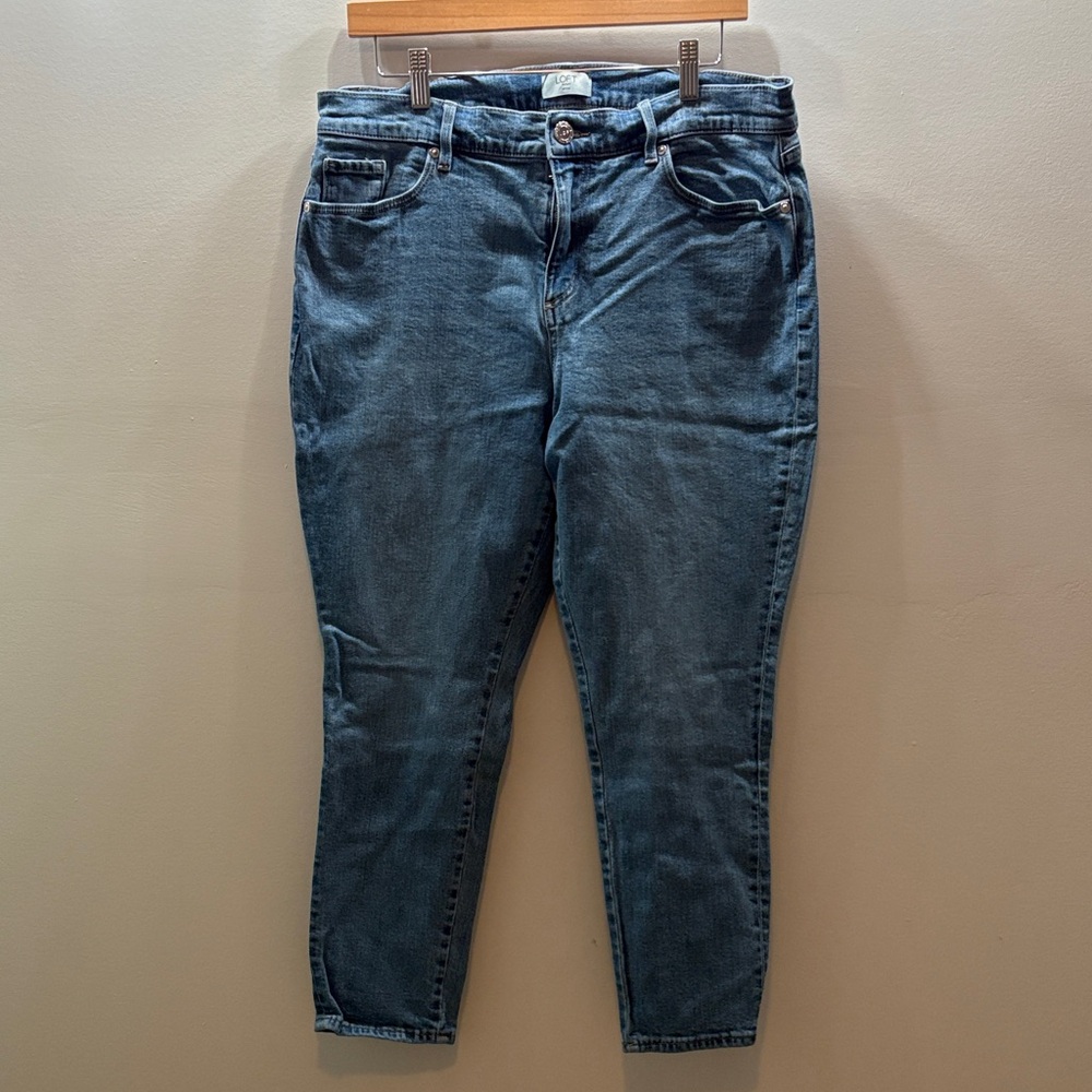 LOFT Women's Skinny Jeans in Deep Blue